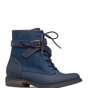 Shoe Dazzle Jean Bootie Size 9